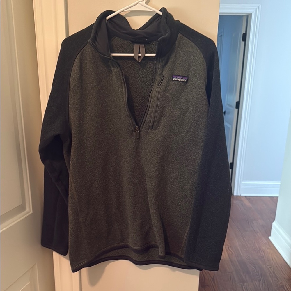 Patagonia Green Quarter-Zip Fleece